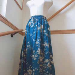 【海のような青】リネン　麻のスカート　セルリアンブルー　 2枚目の画像