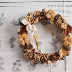 綿の実と木の実のリース リース Rakas 通販 303682｜Creema(クリーマ)