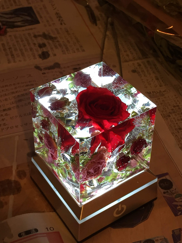 クリスタルアートリウム☆固めるハーバリウム 5枚目の画像