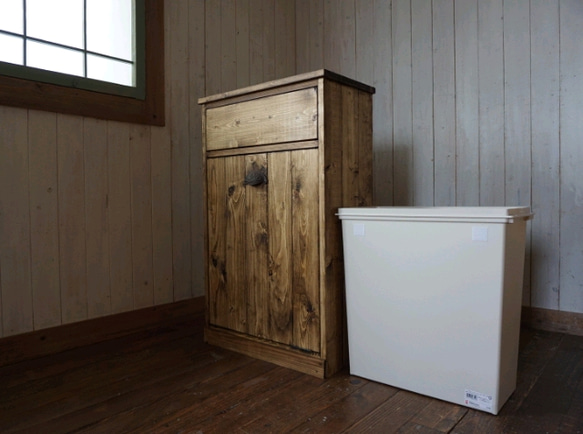 35リットルパッタンゴミ箱　無垢材家具　 8枚目の画像