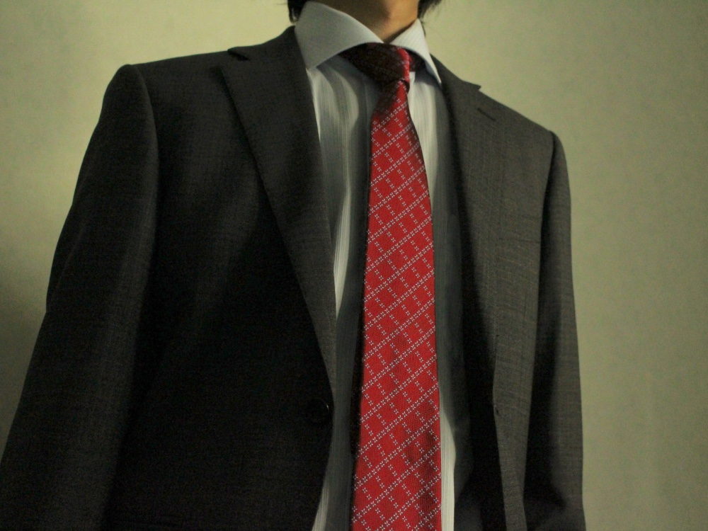 気品漂う格子柄ネクタイ　レッド　　　　kk10c