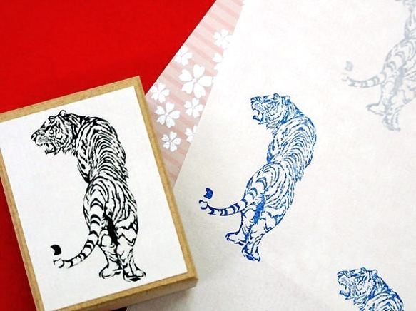 寅年　虎　トラのはんこ　年賀状 スタンプ　お正月ハンコ 1枚目の画像