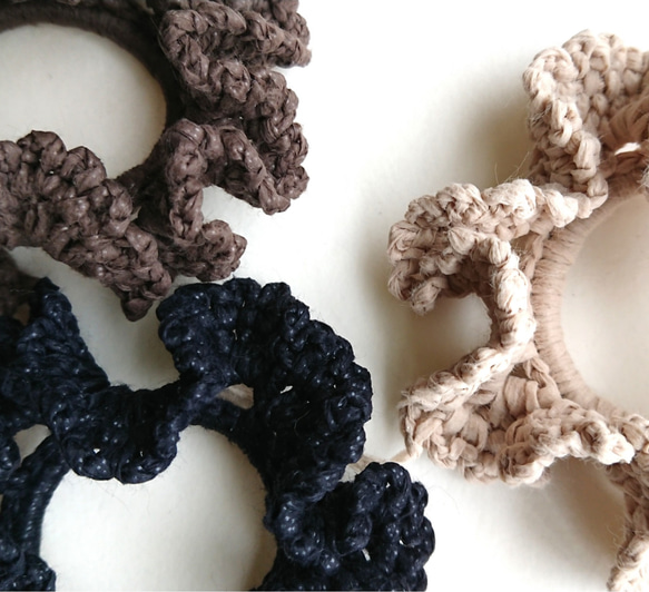 再販❤️【お仕事に】シュシュ フルル・大人の手編み コットンクラブフラット  全３色 2枚目の画像