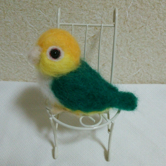 羊毛フェルト❁シロハラインコ❁小鳥 3枚目の画像