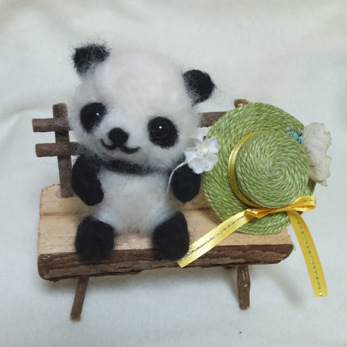 羊毛フェルト 作品 パンダちゃんの牧場体験 10/5(土）受講募集！パンダ制作 「きりのみりいプレミアム