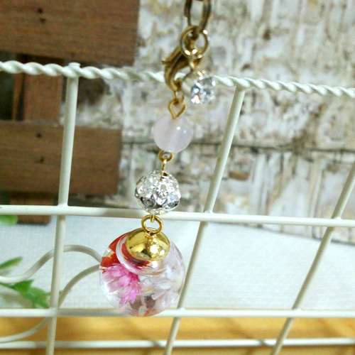 ガラスドームのハーバリウムストラップ❀ピンク❀スワロフスキー＊送料  