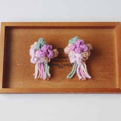 Creema限定　毛糸の花束のピアス⑦ 2枚目の画像