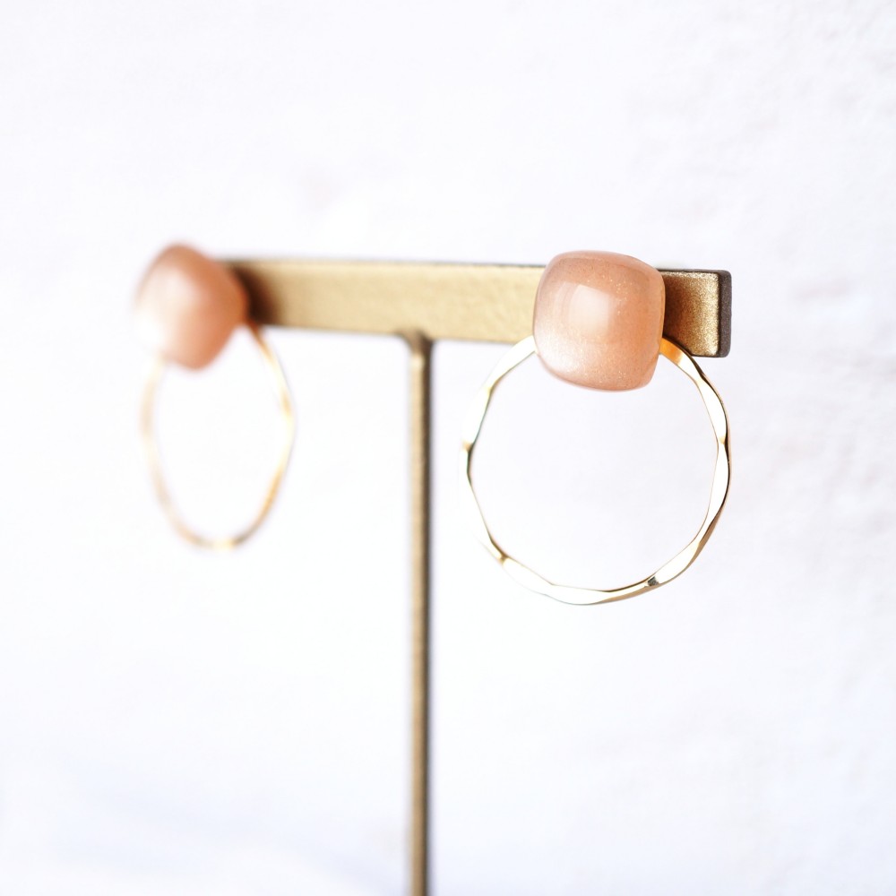 K14gf　2wayピーチムーンストーンとパールのサークルピアス