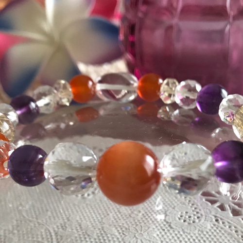 オレンジタイガーアイ、ルチルクォーツ、カーネリアン 、アメジスト