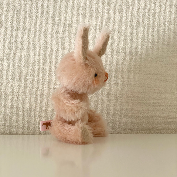 小さなうさぎ(ピンク) 2枚目の画像