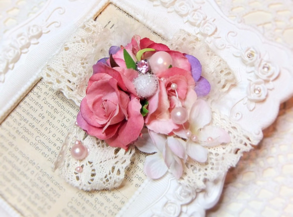 ベルサイユのばら　ピンクと白のフリル付きリボンシューズ ベルサイユのばら ピンクと白のフリル付きリボンシューズ - メルカリ