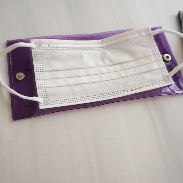 便攜式外科口罩盒夏季透明盒（紫色，黑色，白色） 第6張的照片