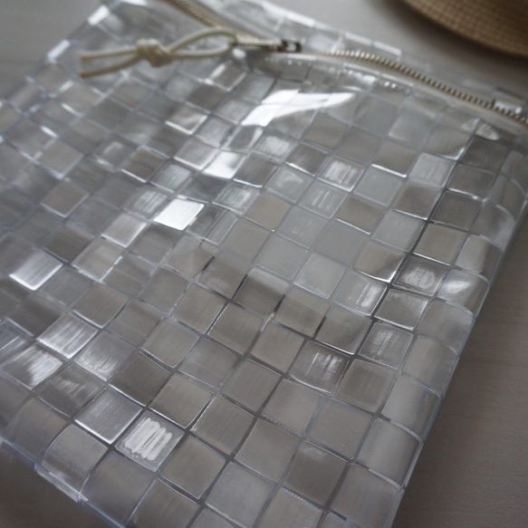 Msize 透明乙烯基袋 PVC sacoche bag 迷你單肩包 第4張的照片