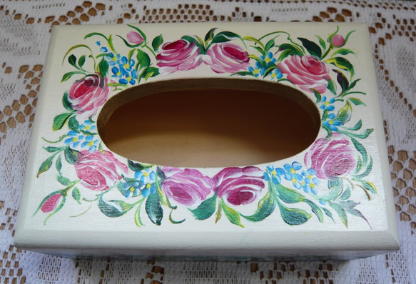 トールペイント　作品　薔薇柄ティッシュボックス トールペイント作品薔薇柄ティッシュボックス