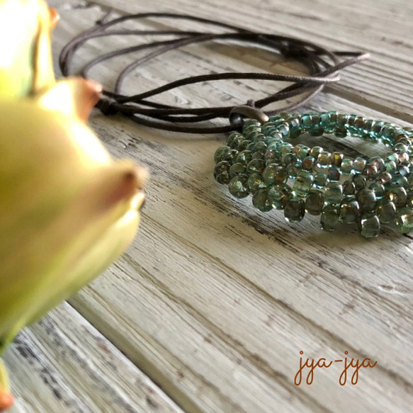 circle beads necklace - 透青緑　Φ4.5cm 2枚目の画像