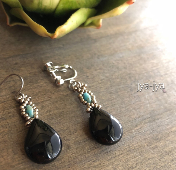 onyx earrings - turquoise beads 3枚目の画像