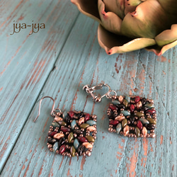 twin beads earrings - mulch colour 2枚目の画像