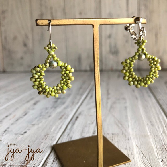 yellowgreen Glass beads＊イヤリング/ピアス - s 3枚目の画像