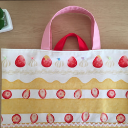 送料無料　いちごショートケーキ　３点セット（受注製作）レッスンバッグ & 上履き入れ&給食袋　女の子　絵本バッグ 4枚目の画像
