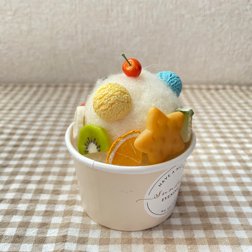 ꪀꫀ᭙ ⸝‍夏季限定たっぷりフルーツのくまちゃんアイスクリーム⑅*白 