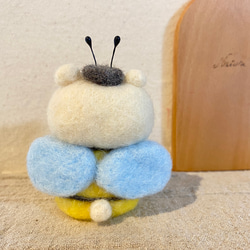 蜂蜜を持ったミツバチくまちゃん ⸜❁⃘⸝‍ 4枚目の画像