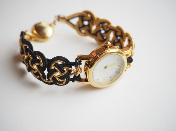 金糸と水引　水引のアクセサリー ［金糸✖️黒］ 腕時計 ブレスレットタイプ 3枚目の画像
