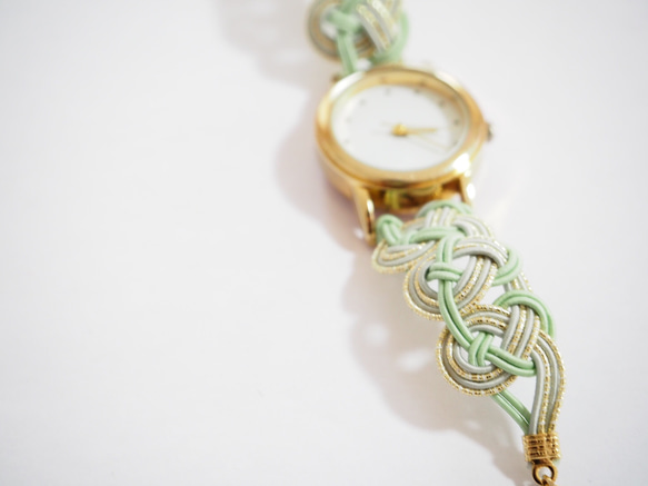 水引アクセサリー ［モスグリーン×グレー×ゴールド］ 腕時計 ブレスレットタイプ 2枚目の画像