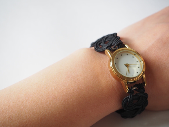 水引のアクセサリー ［黒］ 腕時計 ブレスレットタイプ 3枚目の画像