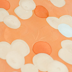正絹　オレンジ色光琳菊柄はぎれ　26cm×1.2m　和小物、つまみ細工などに 3枚目の画像