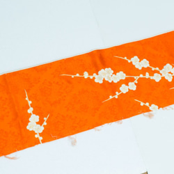 正絹　オレンジ扇面柄振袖はぎれ　半幅×1m　和小物、つまみ細工などに 3枚目の画像