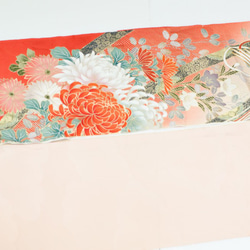 正絹　ベージュピンク地振袖はぎれ　半幅×160cm　和小物、つまみ細工などに 4枚目の画像