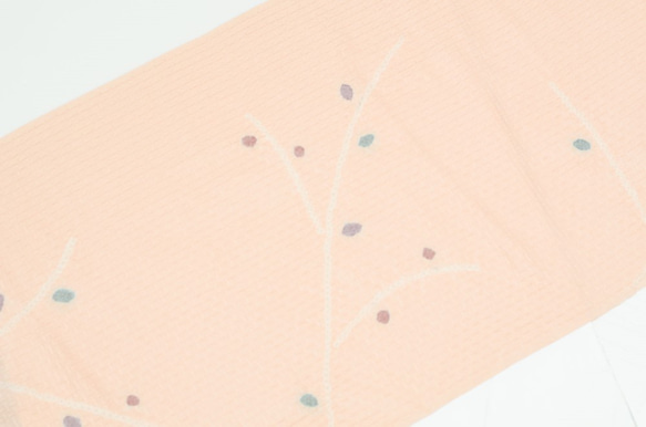 正絹　サーモンピンク絞りの小紋はぎれ　1m  和小物、つまみ細工などに 3枚目の画像