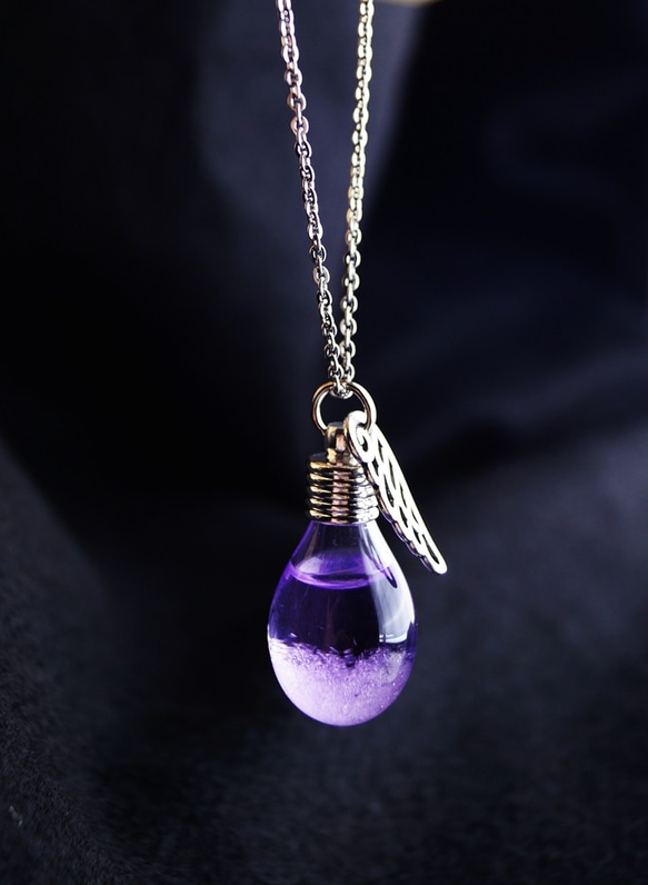 Elf Teardrop 精靈之淚 天氣瓶項鍊  客製化顏色 Storm Glass Necklace 聖誕禮物 第8張的照片