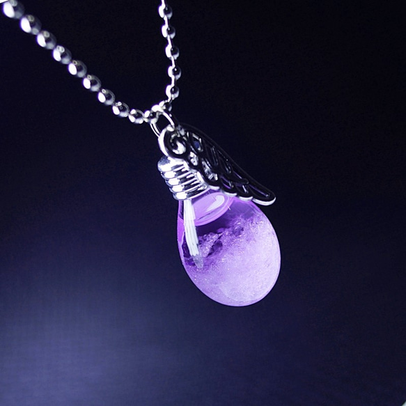 Elf Teardrop 精靈之淚 天氣瓶項鍊  客製化顏色 Storm Glass Necklace 聖誕禮物 第6張的照片