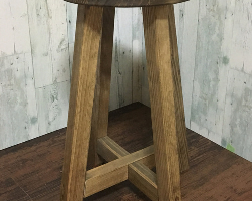 Rirannページです！！　　　ハンドメイドスツール 木製スツール 北欧 アンティーク風 椅子（チェアー）・スツール
