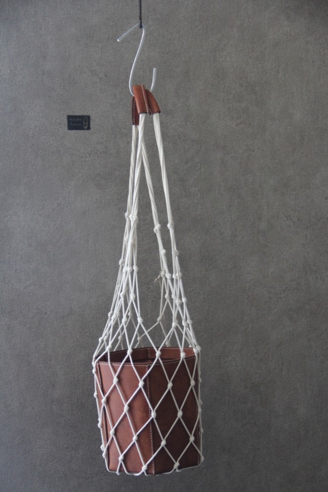 期間限定価格‼吊りかごのショルダーバッグ