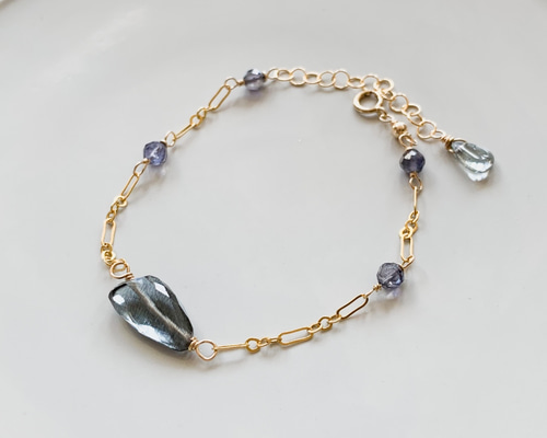 14kgf*モスアクアマリンとアイオライトのステーションブレスレット