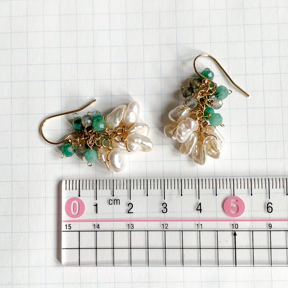 14kgf * 祖母綠和淡水 Keshipearl 耳環/耳環 * 天然石 第7張的照片