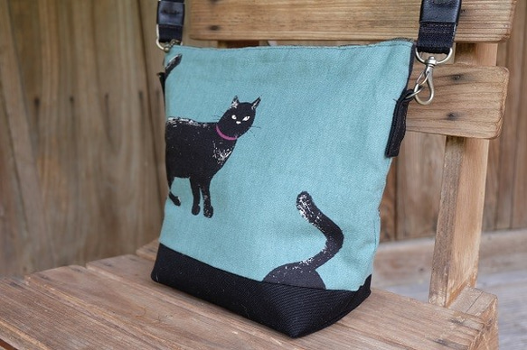 ★ 黒猫ショルダーバッグ-布バッグ♪★ 2枚目の画像