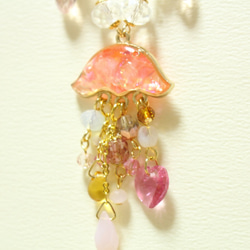 クラゲの浮遊ネックレス(ピンク) 1枚目の画像