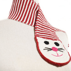 ベビーアルパカ100％　猫顔マフラー「cat scarf」 size : S　color : レッド＆アイボリー 3枚目の画像