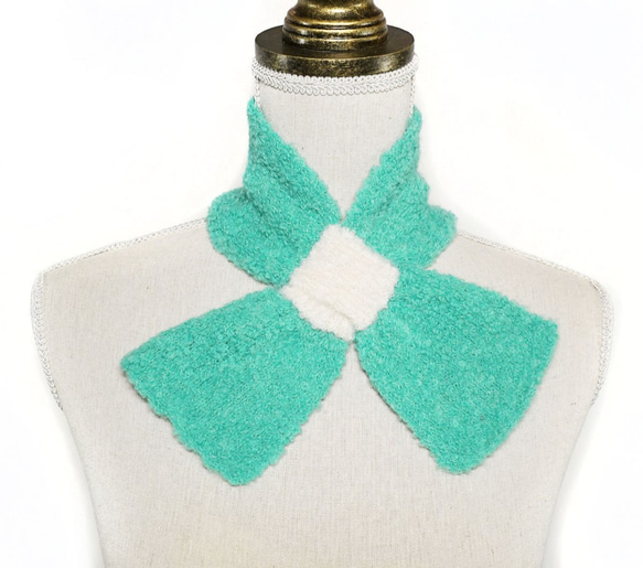 アルパカ「ribbon scarf T boucle」 size : L　color : エメラルドグリーン＆アイボリー 3枚目の画像