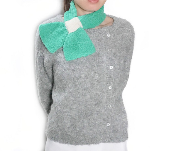 アルパカ「ribbon scarf T boucle」 size : L　color : エメラルドグリーン＆アイボリー 4枚目の画像