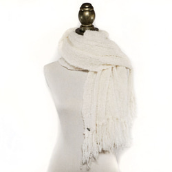 アルパカブークレーのマフラー 「alpaca boucle scarf」 size : F　color : アイボリー 1枚目の画像