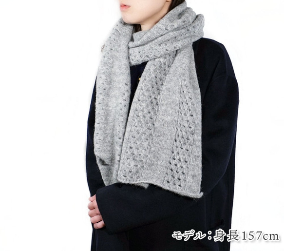 「alpaca boucle scarf 02」 size : F　color : ライトグレー　アルパカニットマフラー 5枚目の画像