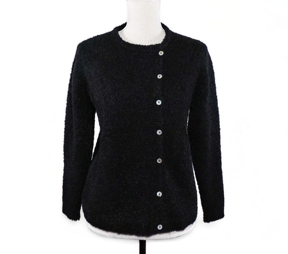 「lolipop (B)」 size : M color : ブラック　アルパカニットカーディガン 1枚目の画像