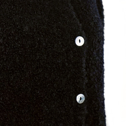 「lolipop (B)」 size : M color : ブラック　アルパカニットカーディガン 3枚目の画像