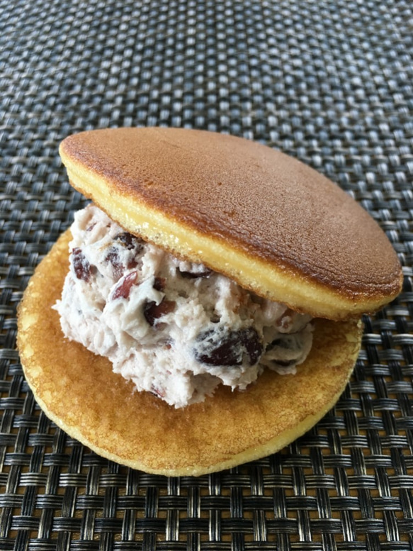 黒瀬のどら焼き　（北海道産大納言、大手亡、クリーム系など各5種）　5個入詰合せ 5枚目の画像