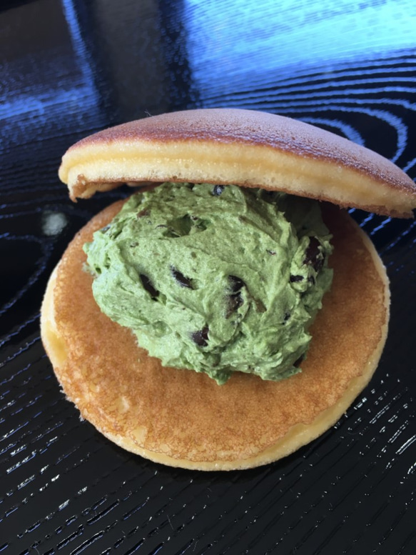 黒瀬のどら焼き　（北海道産大納言、大手亡、クリーム系など各5種）　5個入詰合せ 6枚目の画像