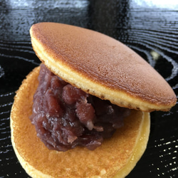 黒瀬のどら焼き　（北海道産大納言、大手亡、クリーム系など各5種）　１５個入詰合せ 3枚目の画像